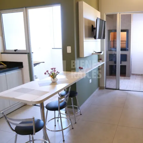 Casa amplia en alquiler, 4 dormitorios - en Alquiler - Bella Vista — foto 8