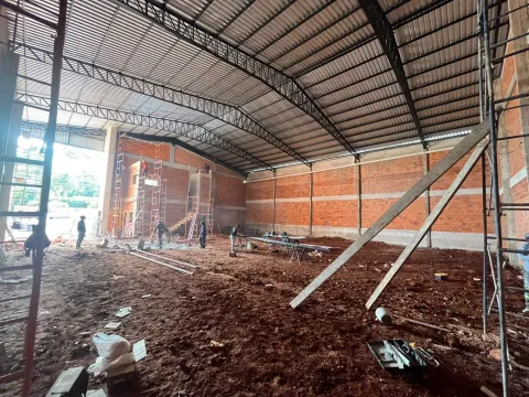 ALQUILO/VENDO DEPÓSITO DE 700m2 EN MARIANO R. A. - en Alquiler - Mariano Roque Alonso — foto 1