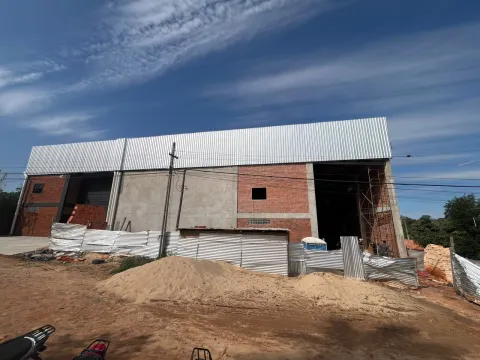 ALQUILO/VENDO DEPÓSITO DE 700m2 EN MARIANO R. A. - en Alquiler - Mariano Roque Alonso — foto 2